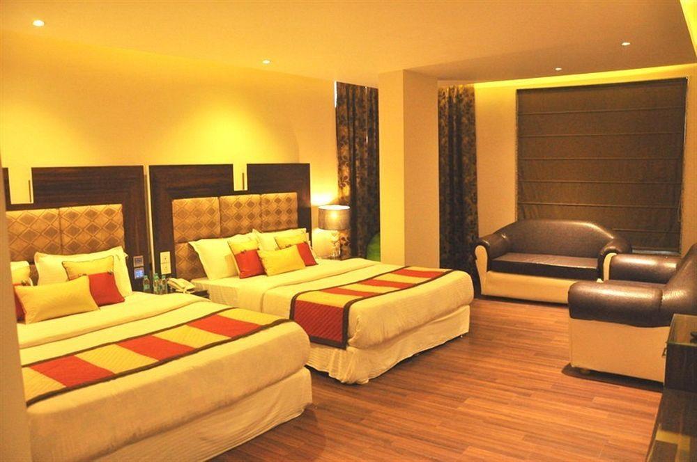Hotel Uppal International, Near New Delhi Railway Station Eksteriør bilde