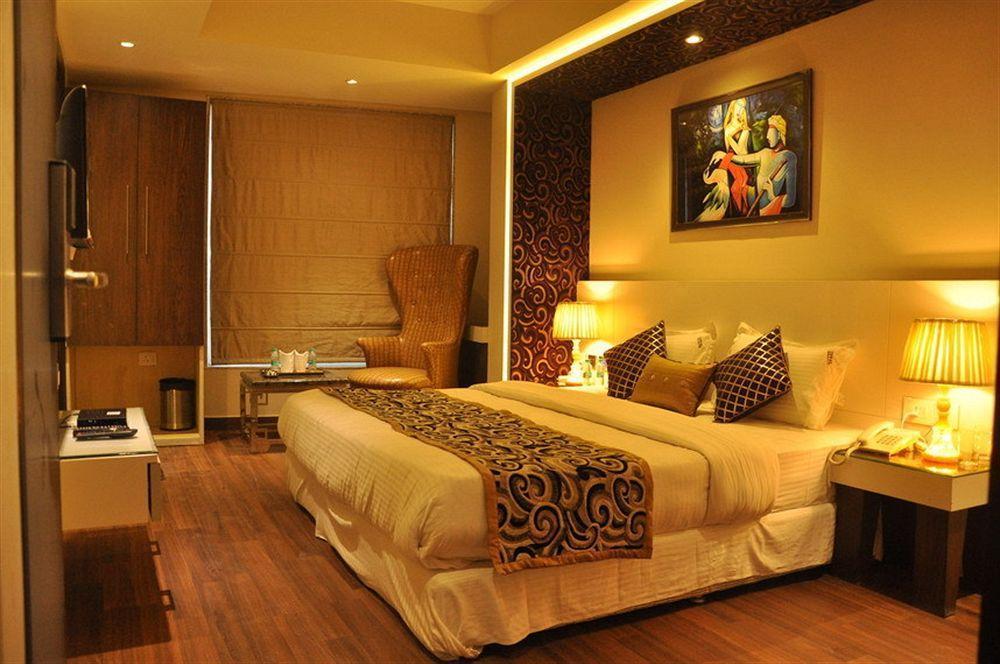 Hotel Uppal International, Near New Delhi Railway Station Eksteriør bilde