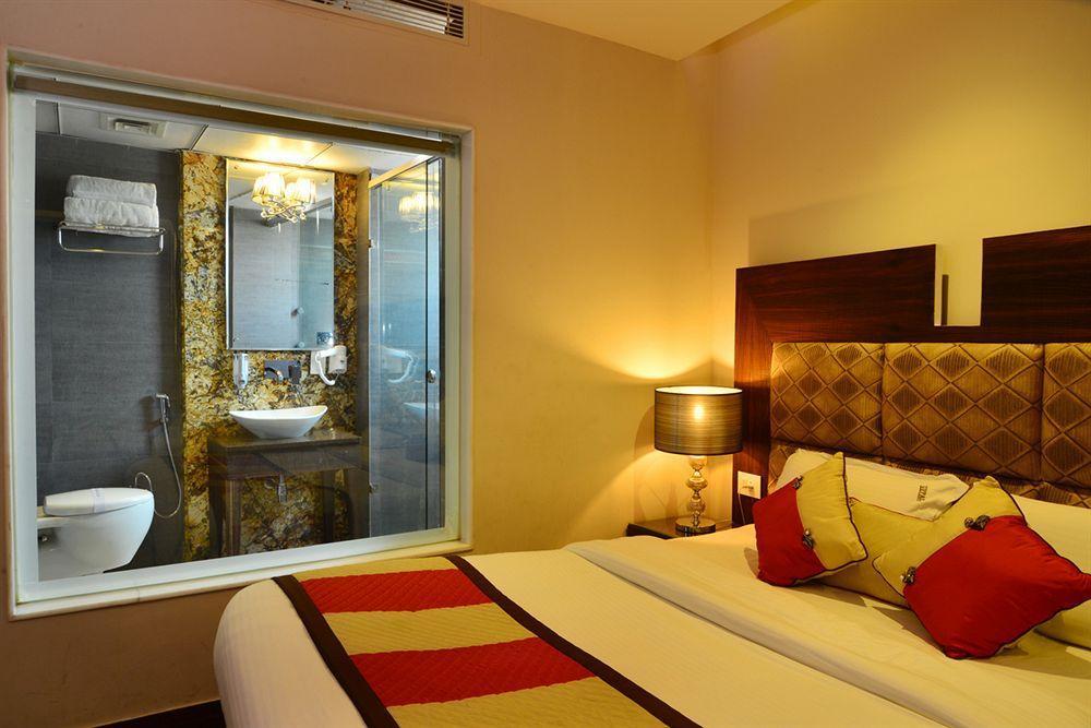 Hotel Uppal International, Near New Delhi Railway Station Eksteriør bilde