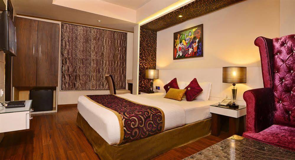Hotel Uppal International, Near New Delhi Railway Station Eksteriør bilde